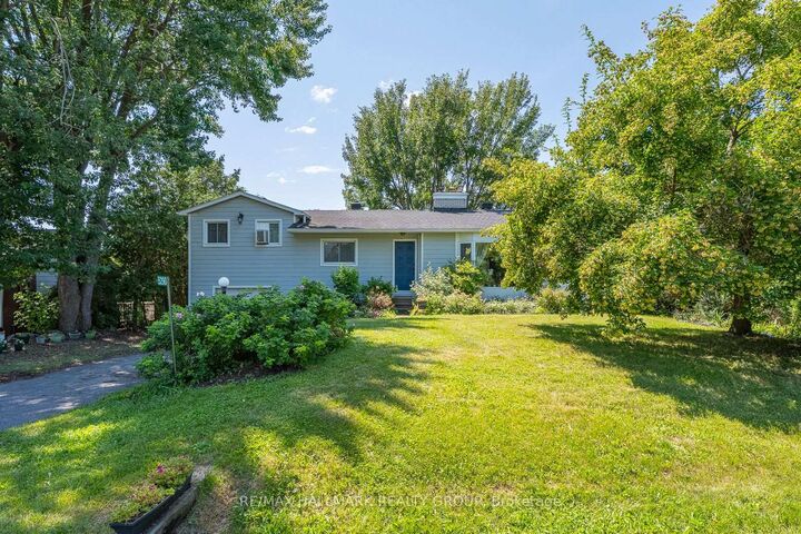 Property Photo: 5290 Driscoll Drive ON K4M 1E6