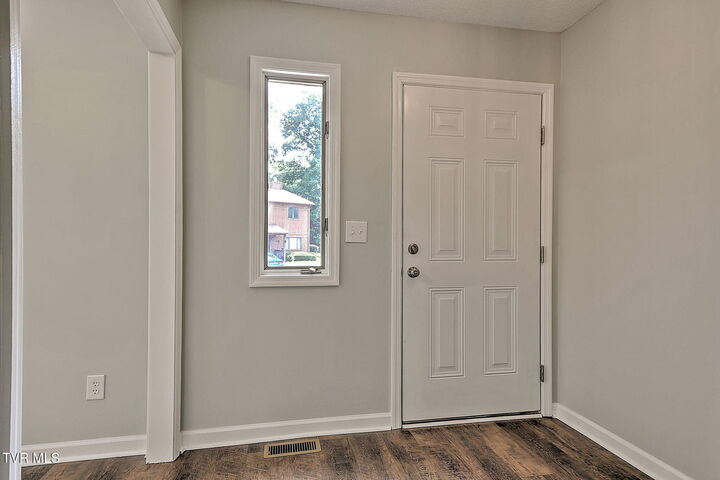 Property Photo: 1111 Timbers East * TN 37745