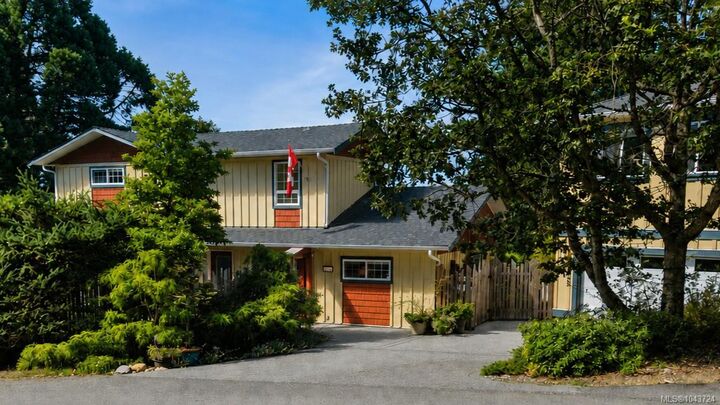 Property Photo: 3259 Dolphin Dr BC V9P 9J1