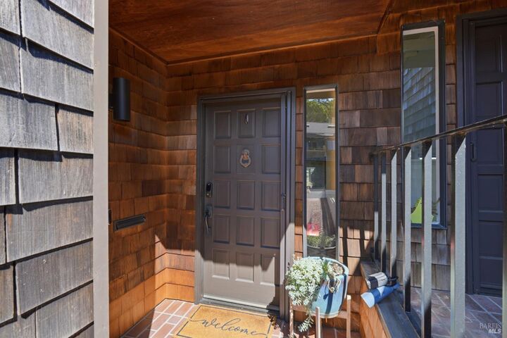Property Photo:  136 La Perdiz Court  CA 94903 
