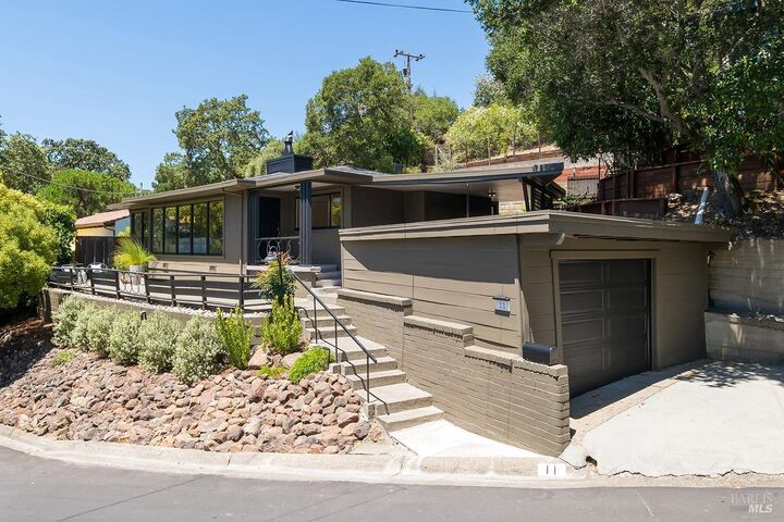 Property Photo:  11 Sunview Avenue  CA 94960 