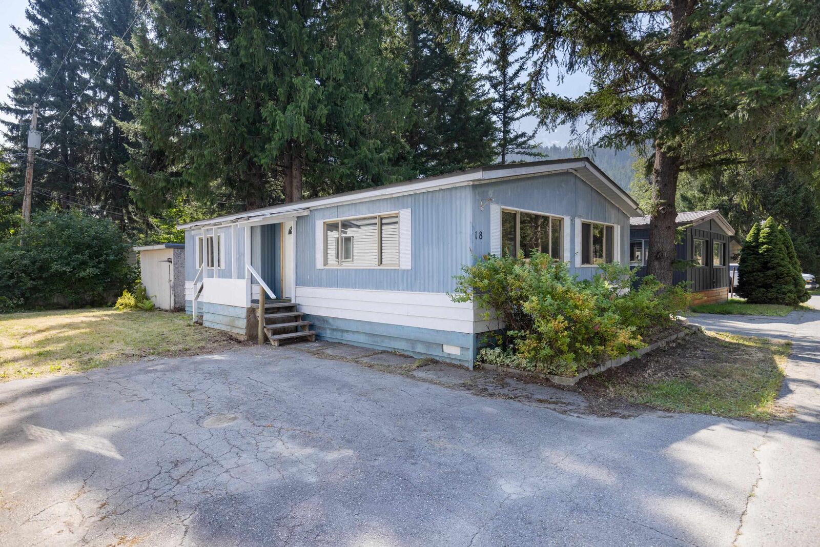 Property Photo: 7370 Highway 99 18 BC V0N 2L1