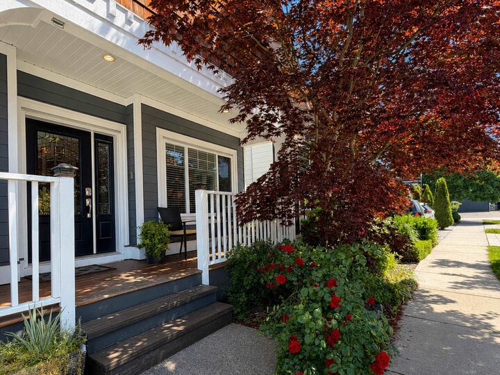 Property Photo: 342 173A Street BC V3Z 2N7