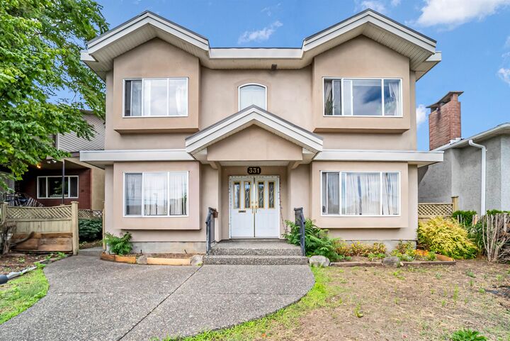 Property Photo: 331 E 61st Avenue BC V5X 2B5