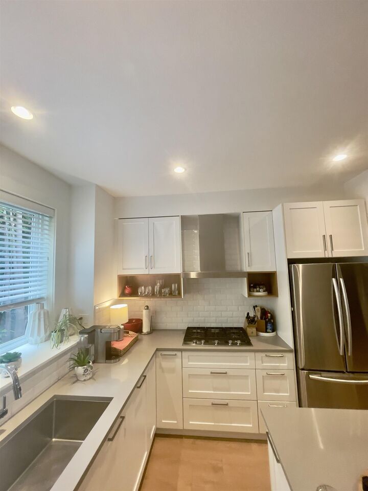 Property Photo:  288 171 Street 38  BC V3Z 9P5 