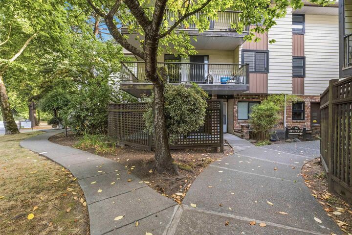 Property Photo: 7426 138 Street 211 BC V3W 8G4