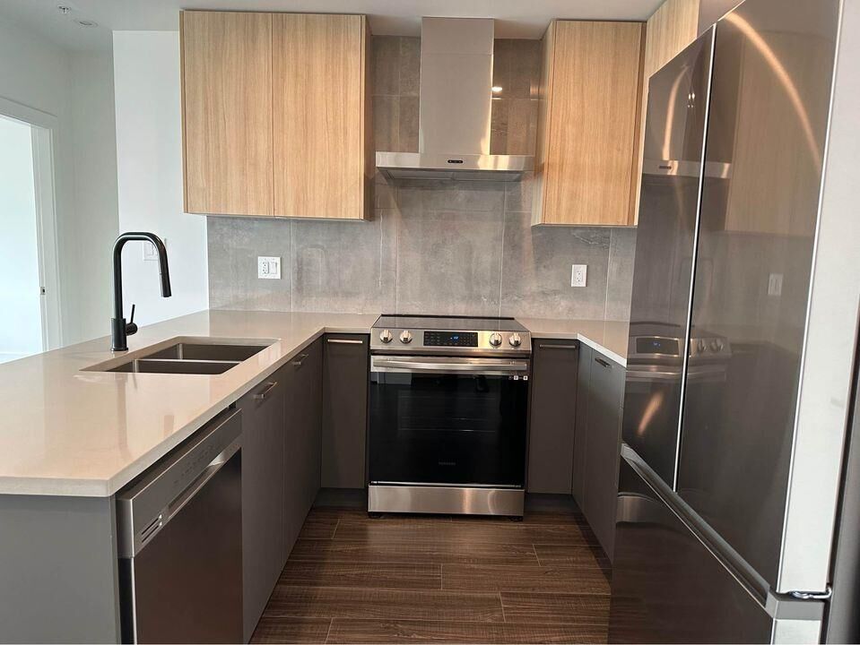 Property Photo:  31896 Raven Avenue  BC V2V 3B3 