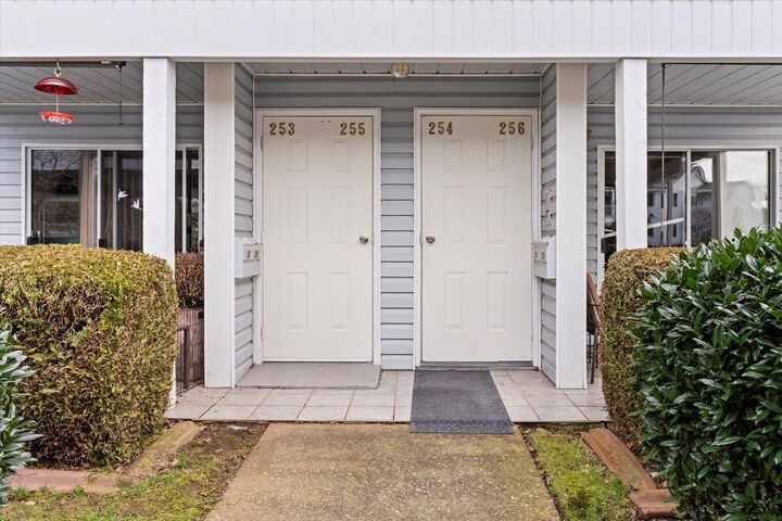 Property Photo:  32691 Garibaldi Drive 256  BC V2T 5T7 
