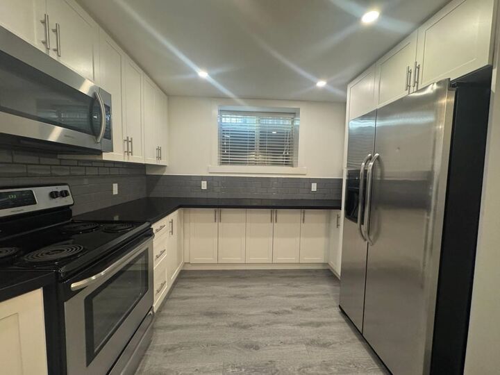Property Photo:  24878 108 Ave Suite  BC V2W 1G8 