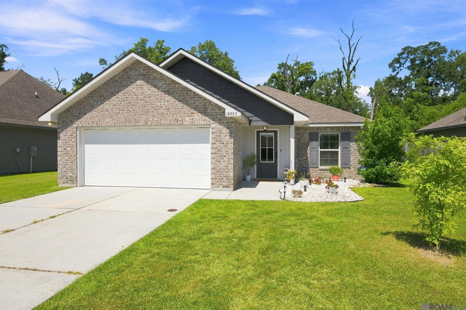 Property Photo: 18263 Terraceside Dr LA 70769