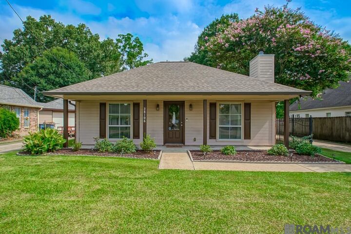 Property Photo: 38106 E Lake Dr LA 70769
