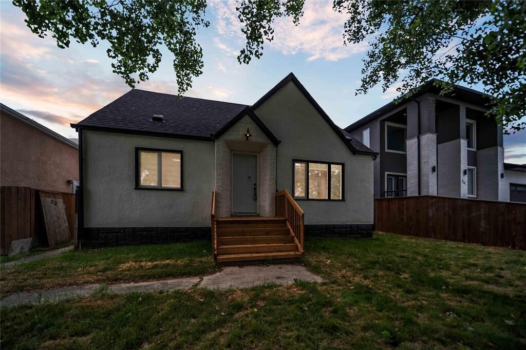 Property Photo: 22 Kurt Avenue MB R2R 1N5