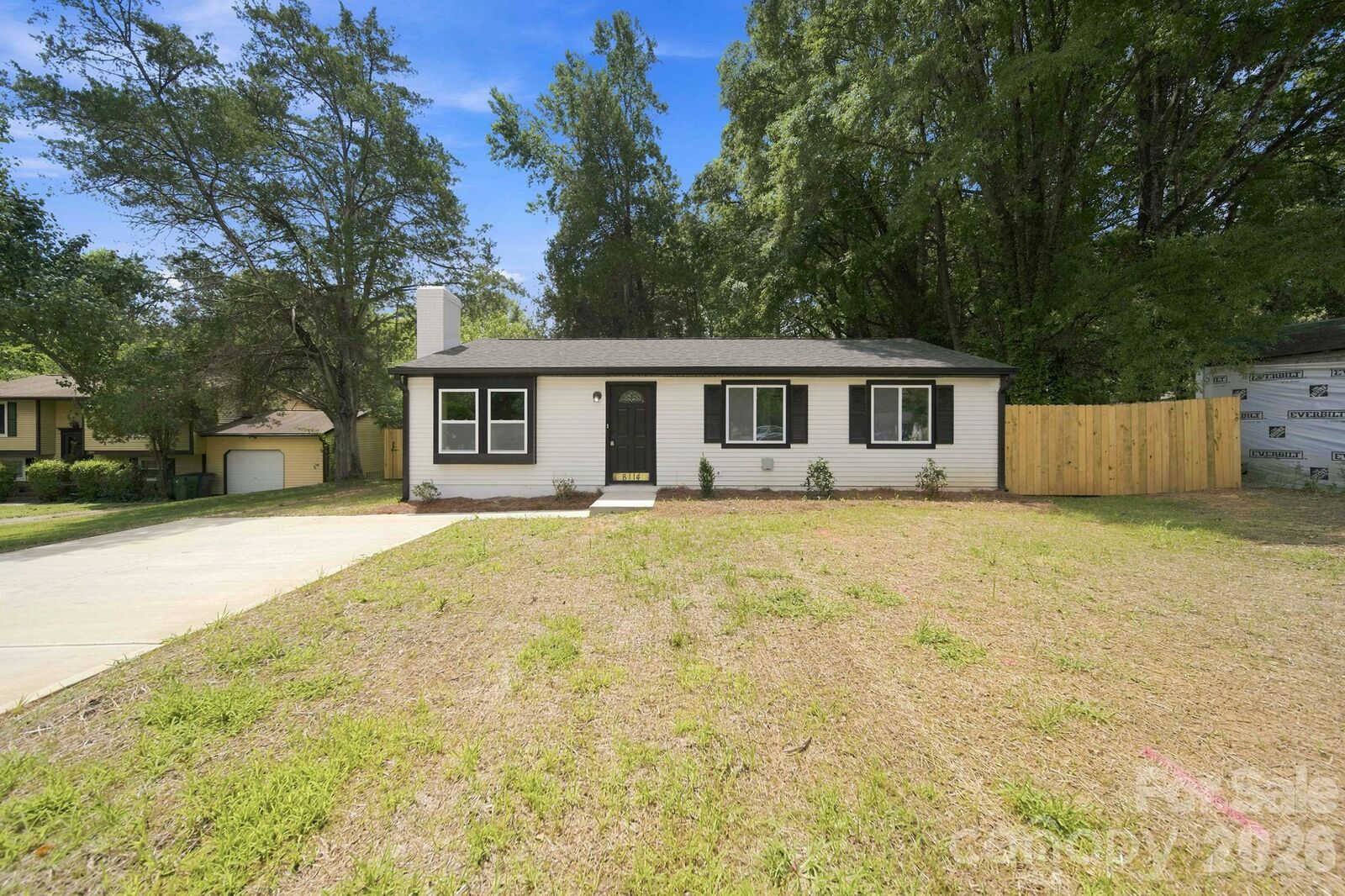 Property Photo:  8114 Holly Hill Road  NC 28227 