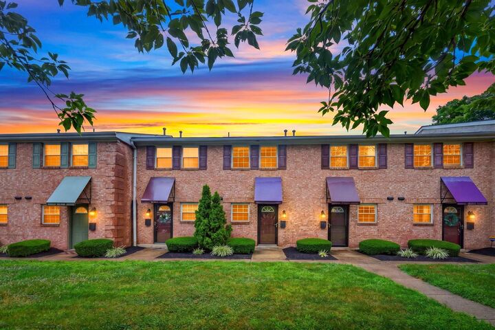 Property Photo: 825 McClain Road OH 43212