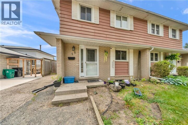 Property Photo:  51 Shadeland Crescent  ON N2M 2J1 