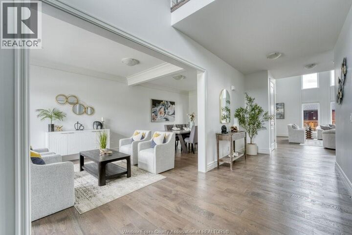 Property Photo:  254 Arkona Court  ON N0R 1A0 