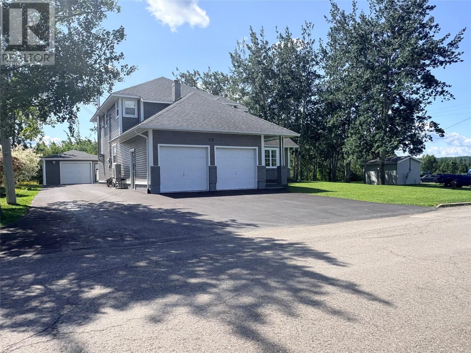 Property Photo:  29 Pond Road  NL A0G 3A0 