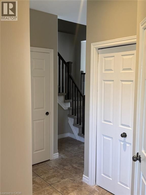 Property Photo:  313 Featherstone Crescent  ON N2R 1Z4 