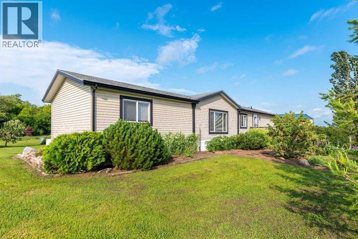 Property Photo:  46479 Range Road 3214  SK S0M 2J0 