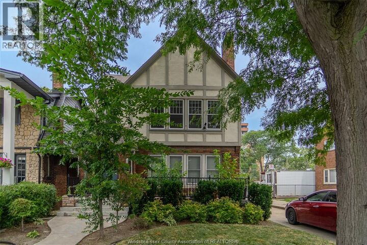 Property Photo:  1652 Victoria Avenue Upper  ON N8X 1P7 