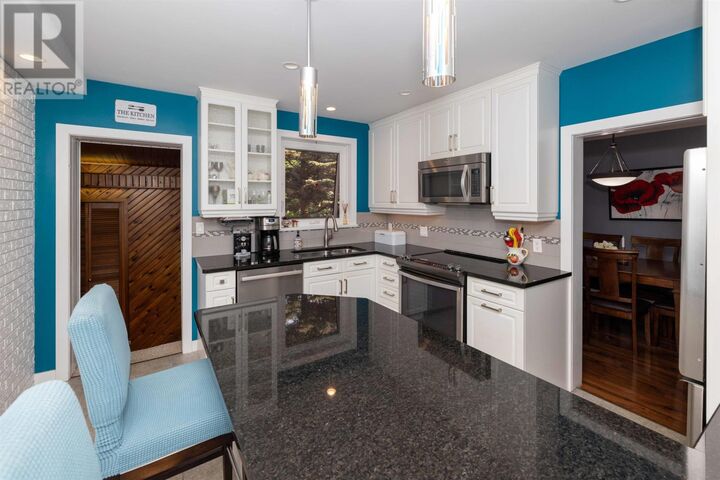 Property Photo:  159 Ruttan St  ON P7A 5E4 