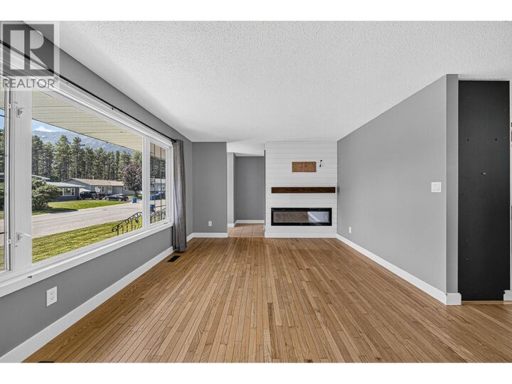 Property Photo: 340 Pacific Yew Crescent BC V0B 2G0