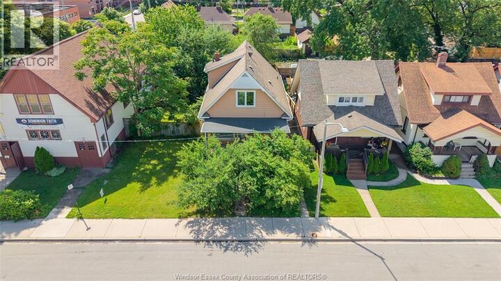 Property Photo:  2075 Ottawa Street  ON N8Y 1R6 