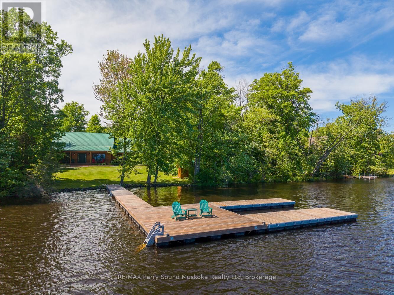 Property Photo: 48 Wendy's Lane ON P2A 0B5
