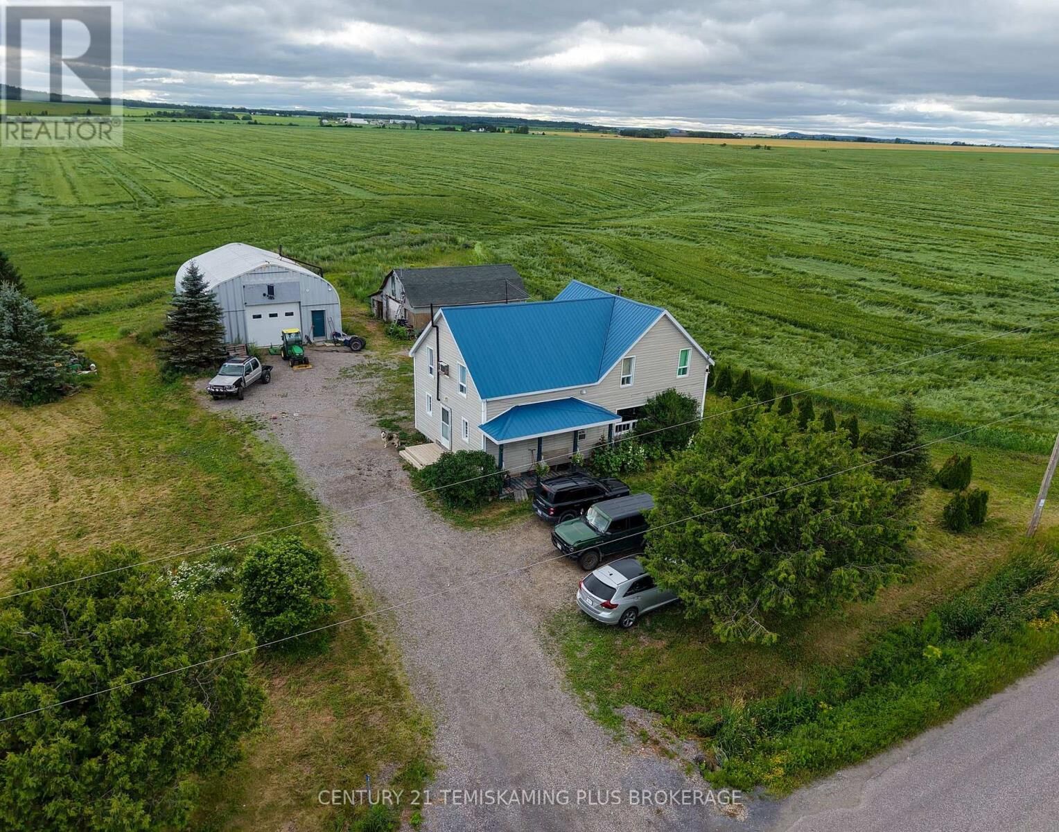 Property Photo: 311096 Highway 571 ON P0J 1E0