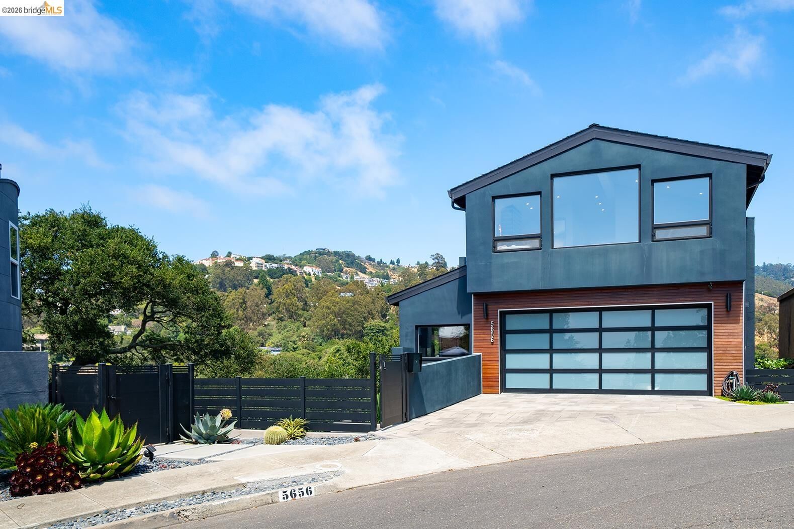 Property Photo:  5656 Buena Vista Avenue  CA 94618 