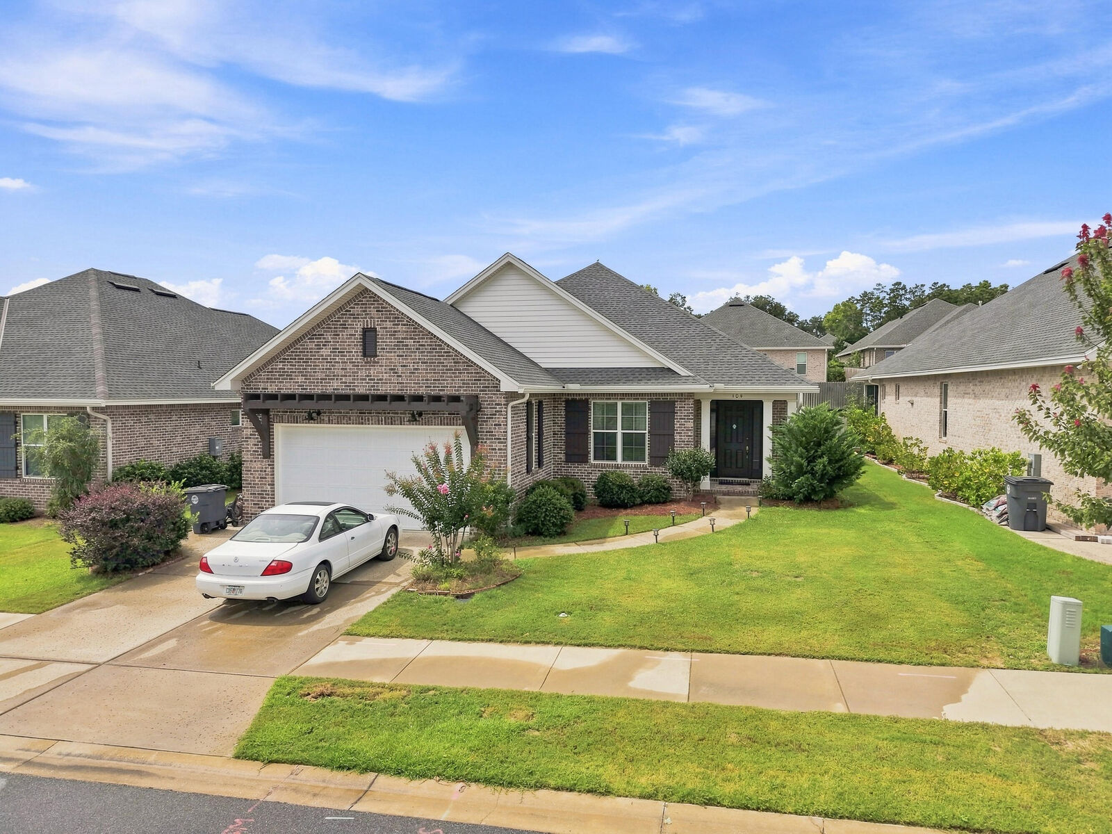 Property Photo:  104 Hornet Lane  FL 32580 