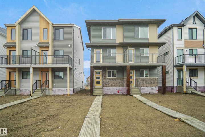 Property Photo:  5141 River's Edge Way NW  AB T6M 3B6 