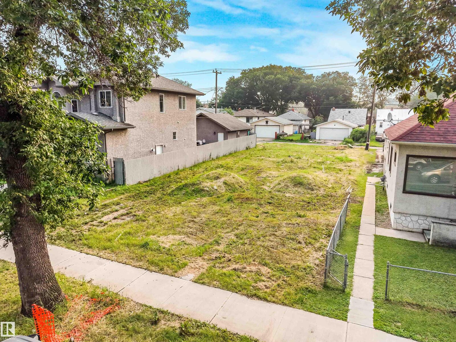 Property Photo:  12120 95A Street NW  AB T5G 1R9 