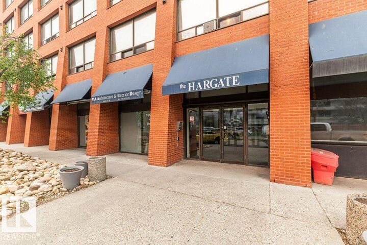 Property Photo: 10160 114 Street NW 327 AB T5X 2L2