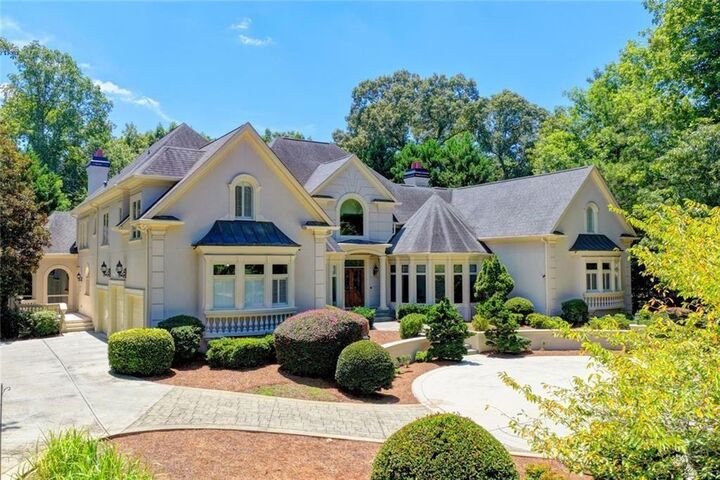 Property Photo: 9005 Old Southwick Pass GA 30022