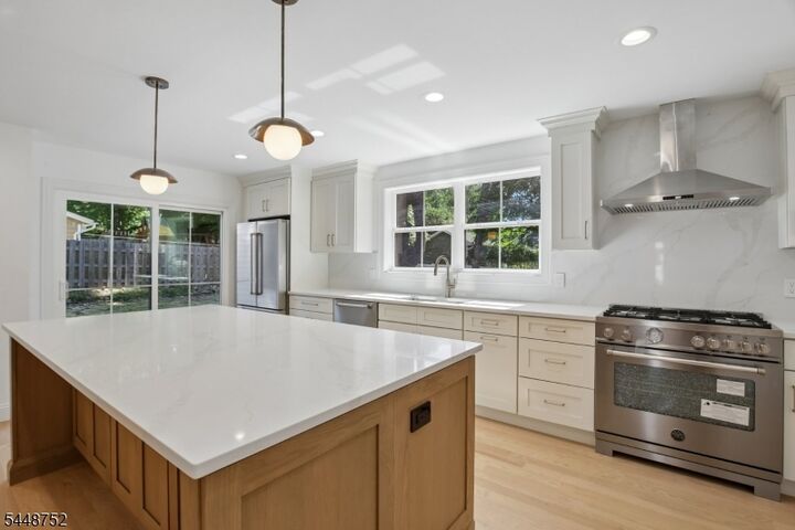 Property Photo: 14 Maplewood Dr NJ 07039