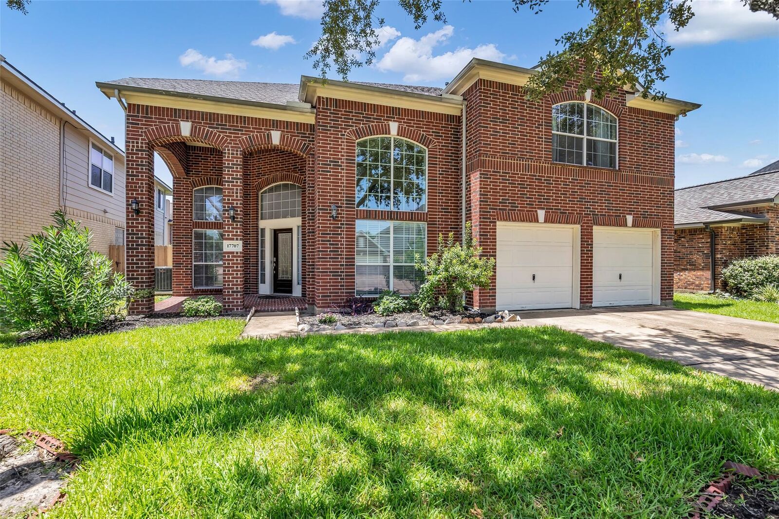 Property Photo: 17707 Belwood Park Lane TX 77433