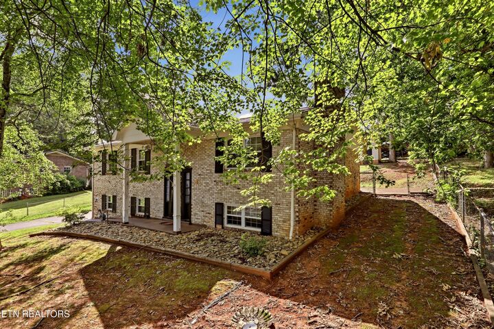 Property Photo: 1812 E Alpine Drive TN 37804