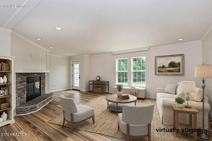 Property Photo: 826 Sweetwater Rd TN 37846
