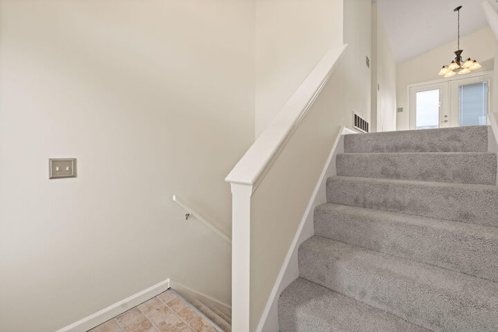 Property Photo:  233 Brittany Circle  KY 40475 