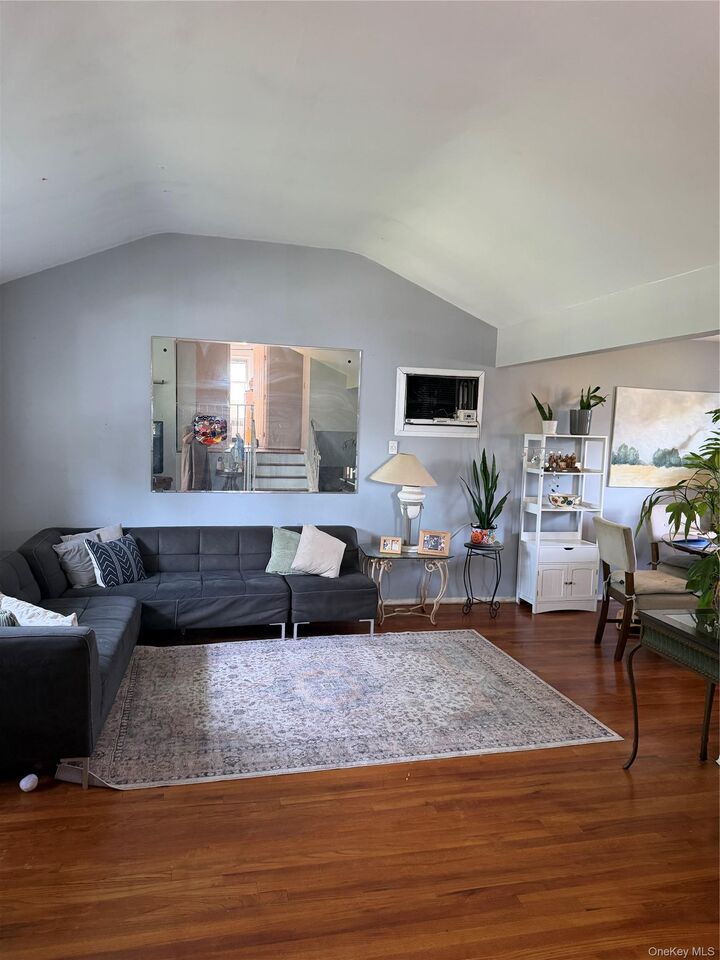 Property Photo:  172 N Walnut Street  NY 11758 