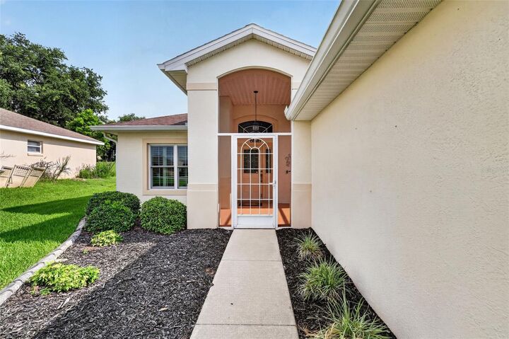 Property Photo:  5809 Bounty Circle  FL 32778 