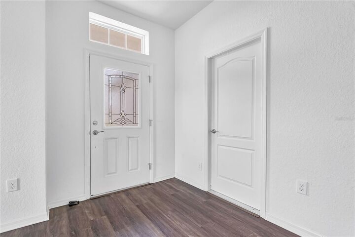 Property Photo:  1080 Bergamot Drive  FL 33830 