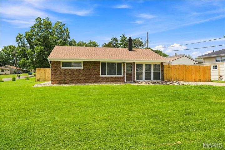 Property Photo:  454 Sylvan Springs Road  MO 63125 