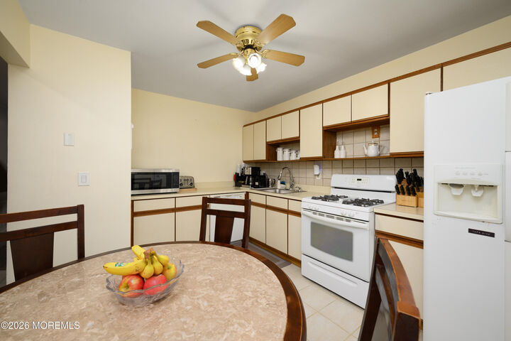 Property Photo:  136 Woodmere Drive  NJ 08859 