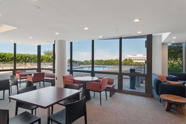 Property Photo:  1235 S Prairie Avenue 907  IL 60605 