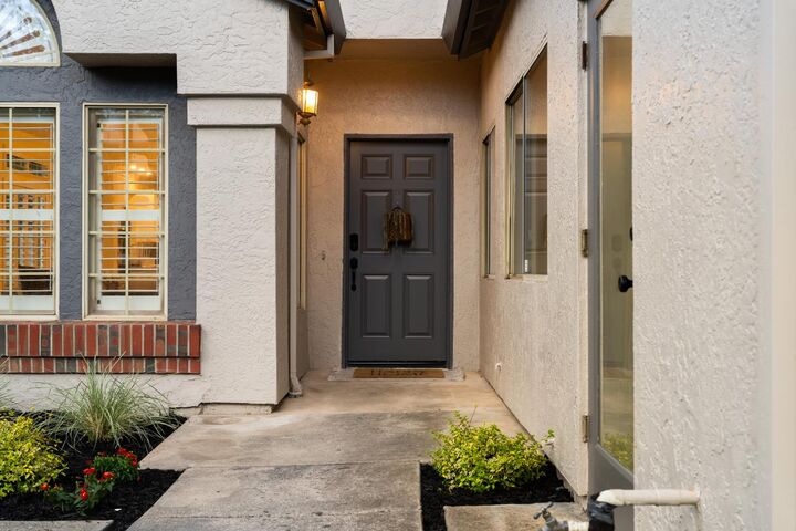 Property Photo:  232 Dulverton Circle  CA 95630 