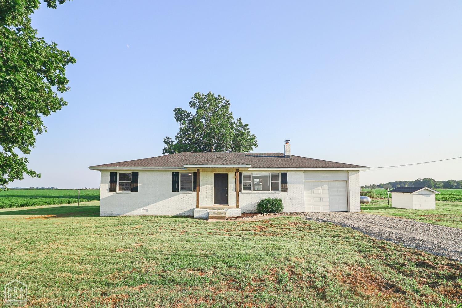 Property Photo: 2508 County Road 960 AR 72417