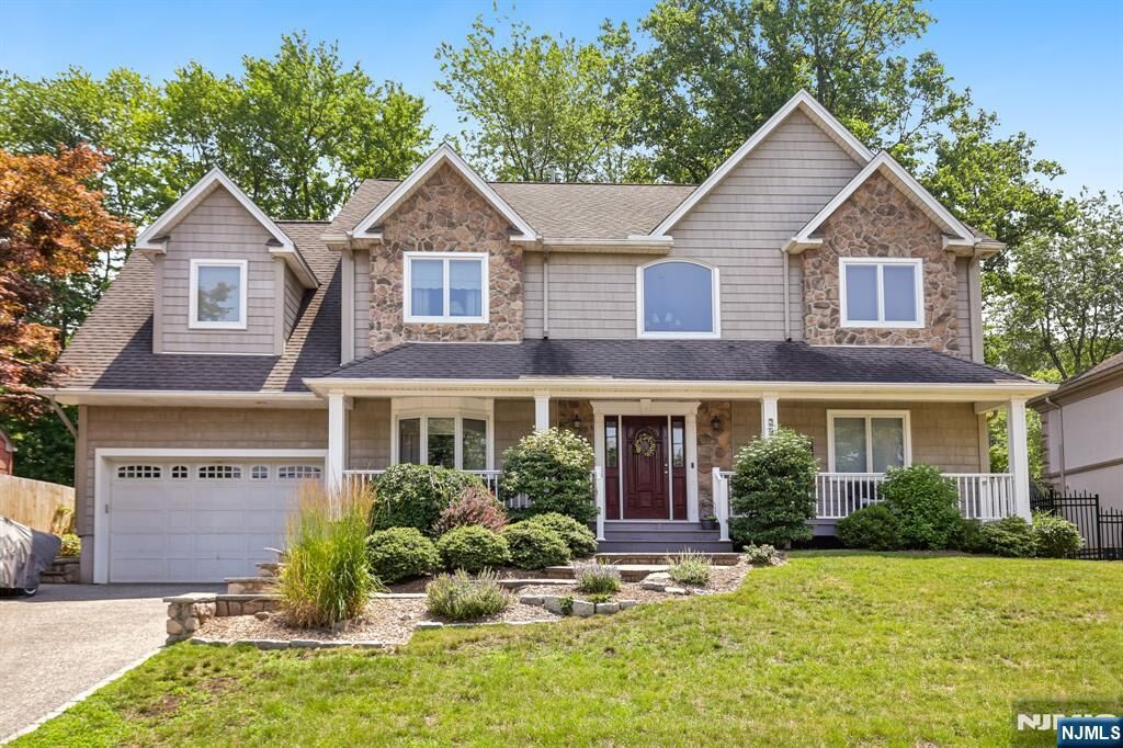 Property Photo: 292 Gorden Drive NJ 07652