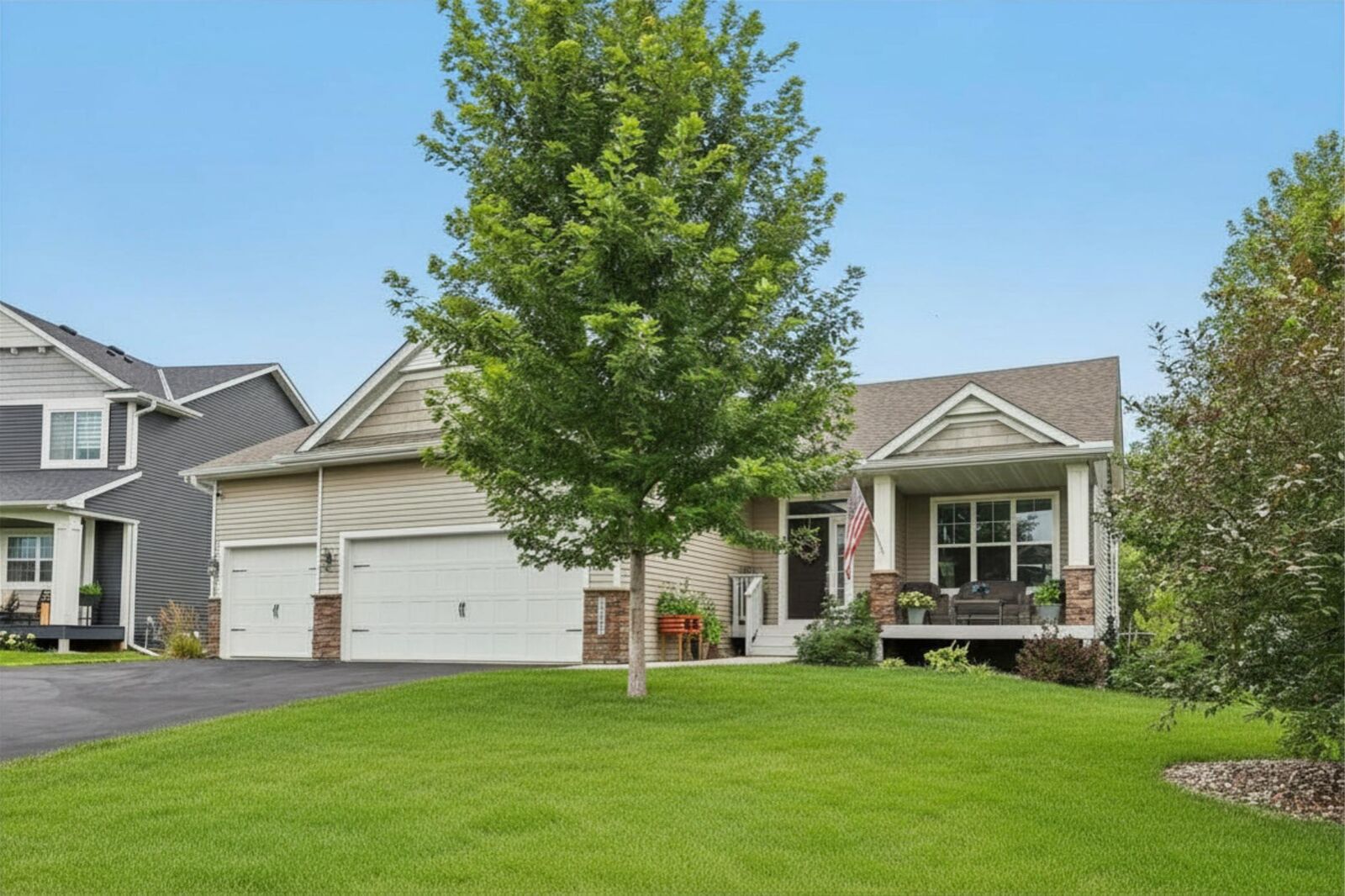 Property Photo: 17301 Eastwood Avenue MN 55044
